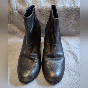 Cole-Hahn/Nike 1/2 boots size 9.5B